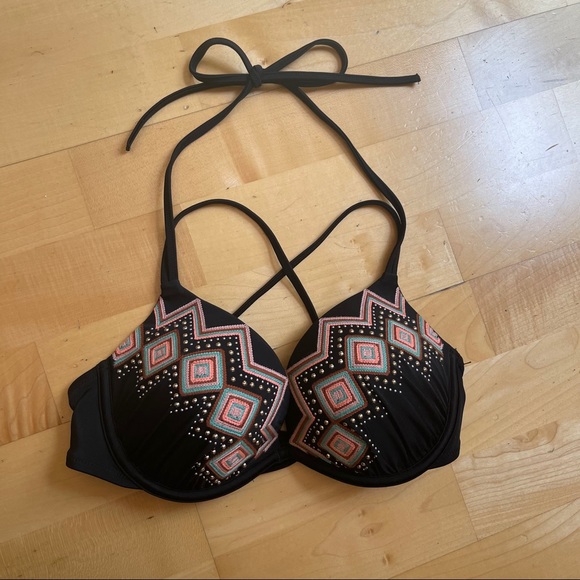 Shade & Shore Push-Up Padded Bikini Swim Top - Picture 2 of 9